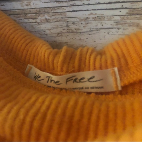 NWT✨ Free People We The Free Snowbunny Sweater Cowl Neck Tangerine Bright M - Picture 4 of 5